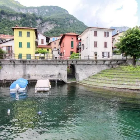 Ca Rossa On The * Mandello del Lario